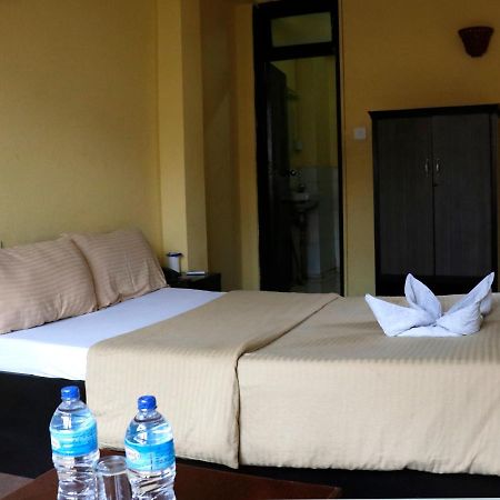 Hotel Yala Peak Катманду Экстерьер фото