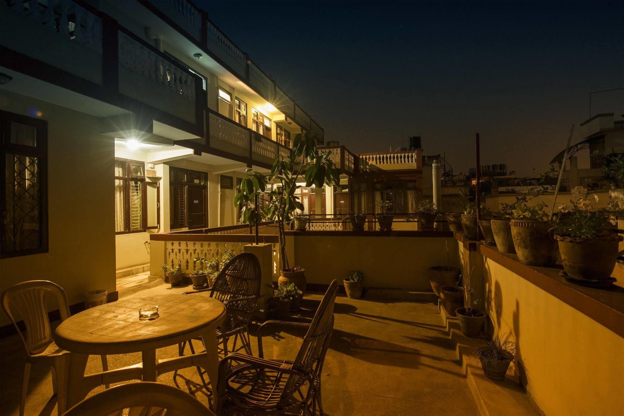 Hotel Yala Peak Катманду Экстерьер фото